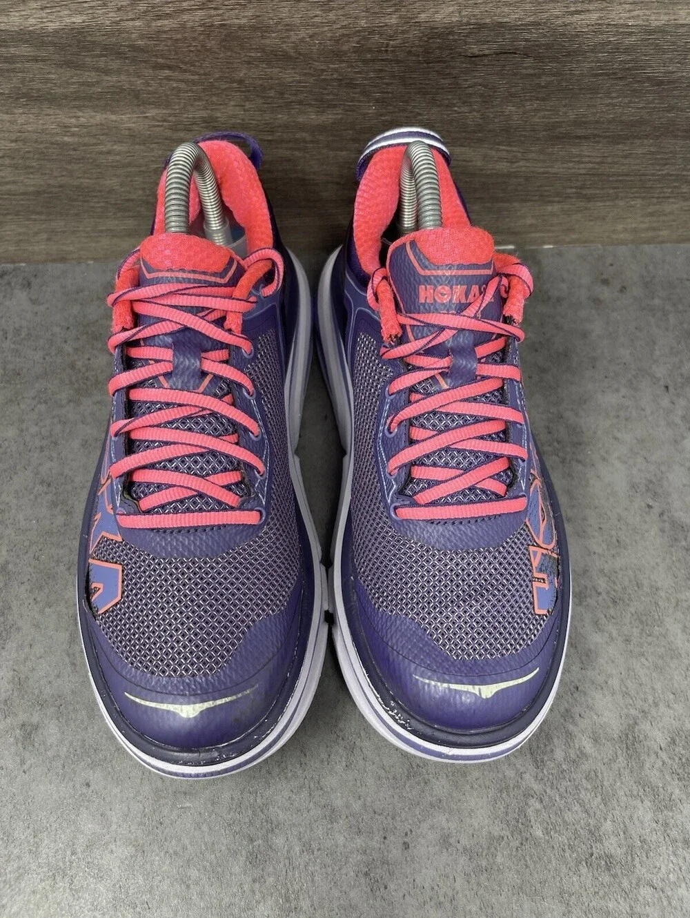 HOKA ONE ONE Bondi 4 Womens Size 7.5 Purple Pink Max Cushion Running Walking